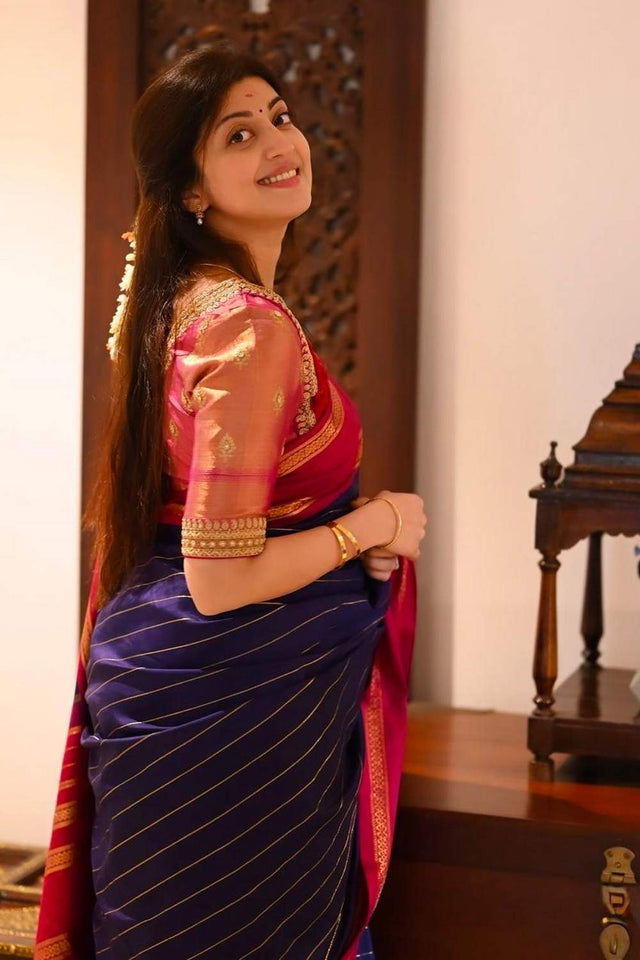 Red Banarasi Woven Soft Silk Saree (50153)