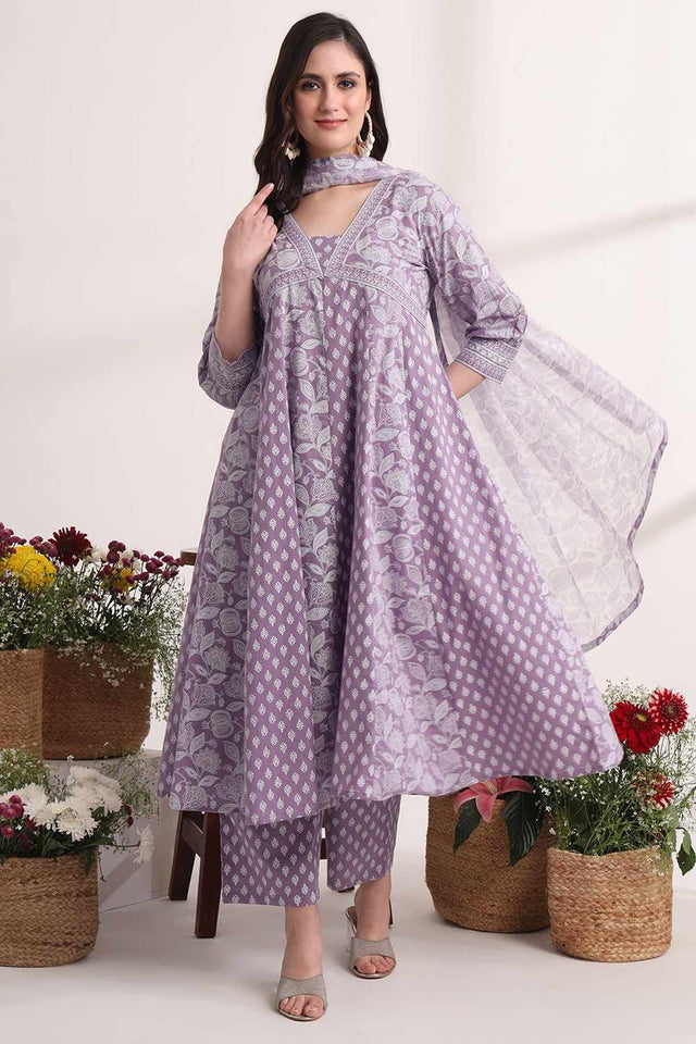 Violet Ethnic Motifs Printed Cotton Kurti Pant Set