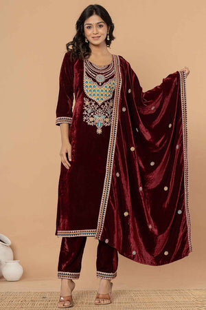 Brown Solid Embroidered Velvet Kurti Pant Set (6186SKDBUG)