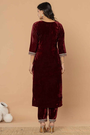 Brown Solid Embroidered Velvet Kurti Pant Set (6186SKDBUG)