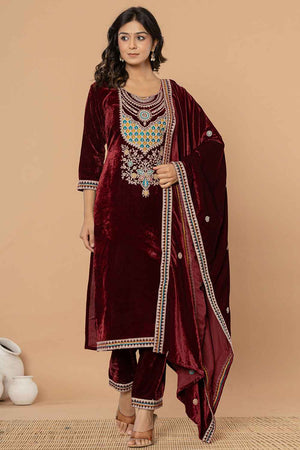 Brown Solid Embroidered Velvet Kurti Pant Set (6186SKDBUG)