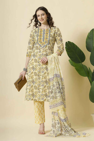 Yellow Floral Printed Cotton Kurti Pant Set