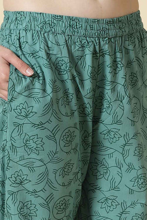 Green Floral Printed Cotton Kurti Pant Set
