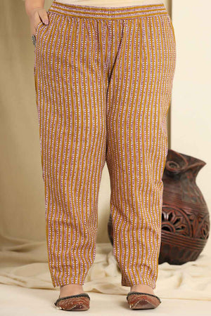 Mustard Floral Printed Pure Cotton Kurti Pant Set (6262PSKDMS)