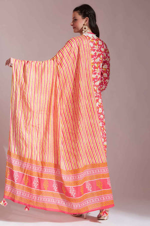 Pink Floral Printed Cotton Kurti Pant Set