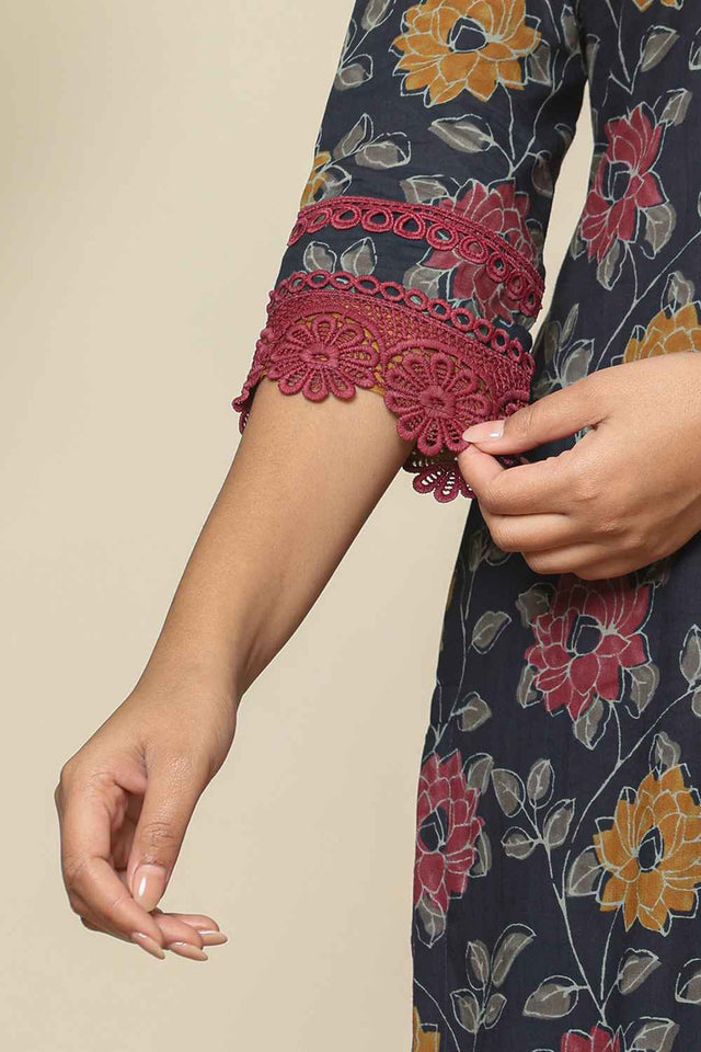 Blue Floral Printed Cotton Kurti Pant Set