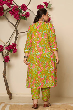 Green Floral Printed Cotton Straight Cut Suit Set