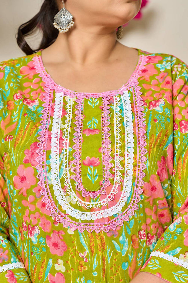 Green Floral Printed Cotton Straight Cut Suit Set