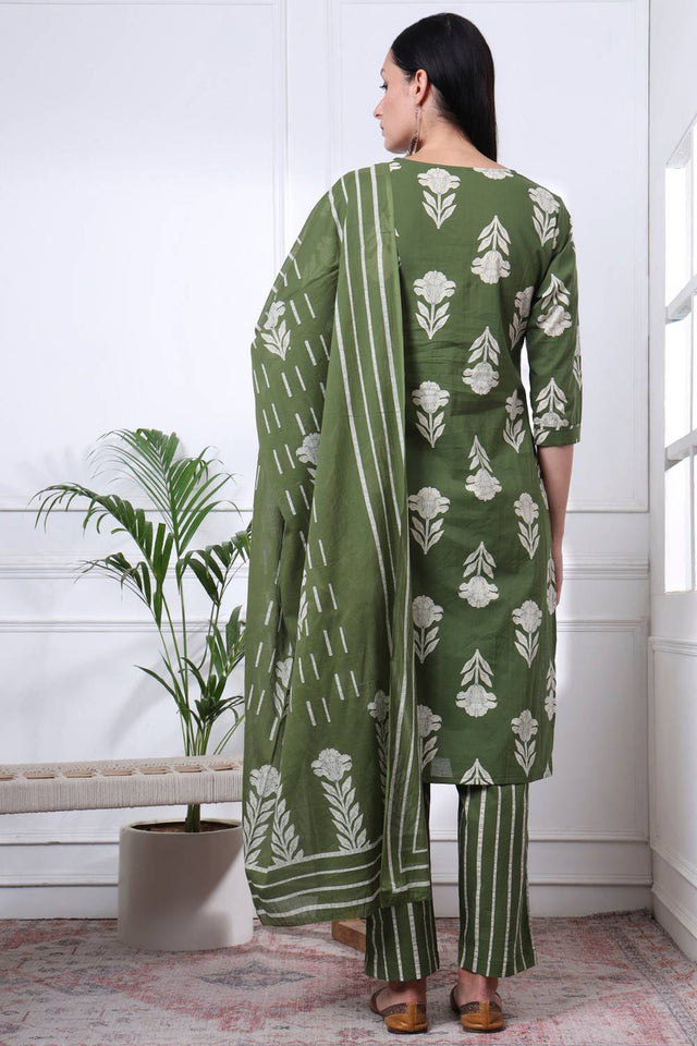 Green Floral Printed Cotton Straight Cut Suit Set