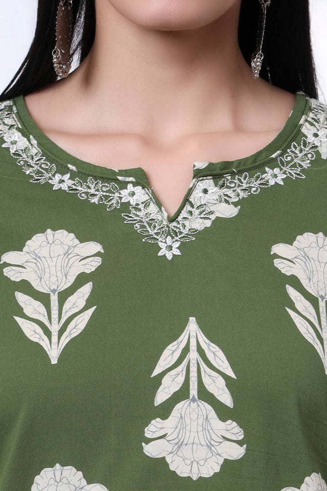 Green Floral Printed Cotton Straight Cut Suit Set