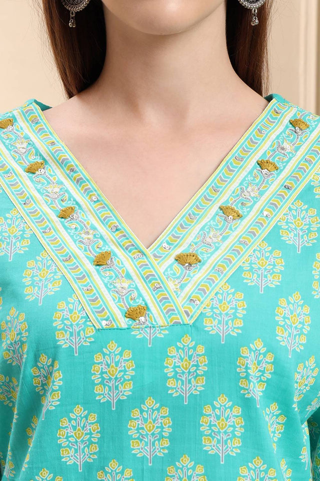 Sea Green Floral Printed Cotton Straight Cut Suit Set