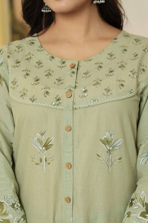 Green Floral Printed Cotton Straight Cut Suit Set