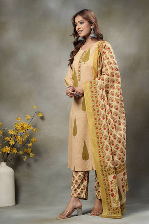 Green Floral Printed Cotton Straight Cut Suit Set