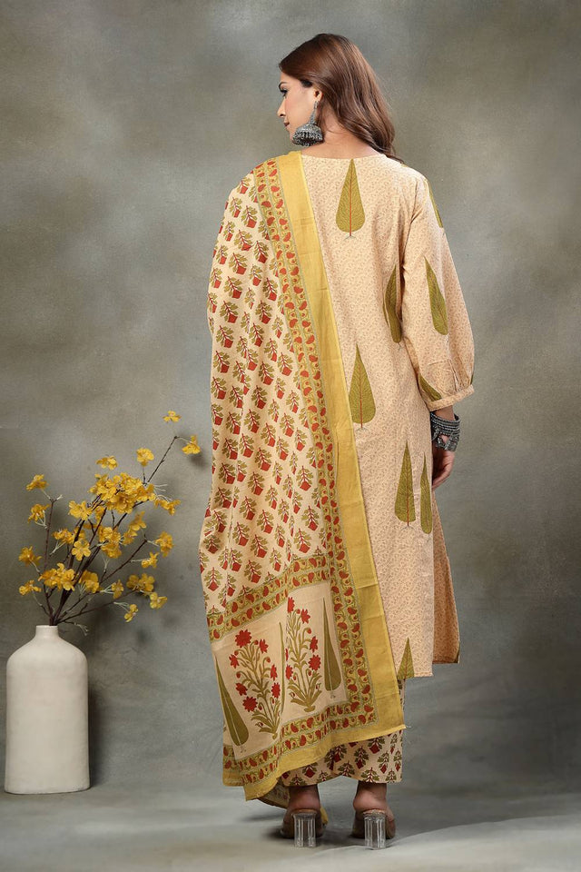 Green Floral Printed Cotton Straight Cut Suit Set