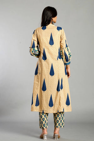 Multi Color Floral Printed Cotton Straight Cut Suit Set