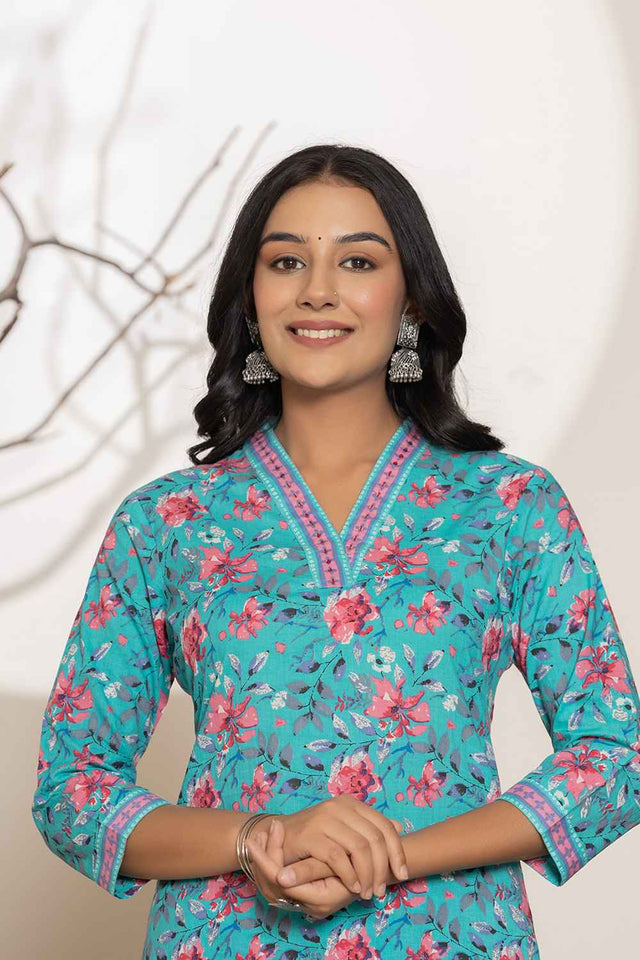 Turquoise Geometric print Sequins Work Pure Cotton Kurti Pant Set