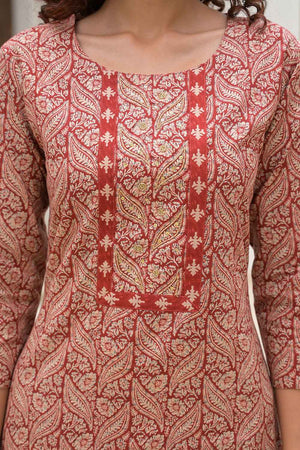 Red Ethnic Motifs Beads and Stones Embossed Pure Cotton Kurti Pant Set