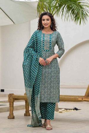 Green Ethnic Motifs Beads and Stones Embossed Pure Cotton Kurti Pant Set