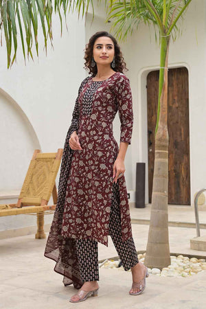 Red Floral Print Pure Cotton Kurti Pant Set