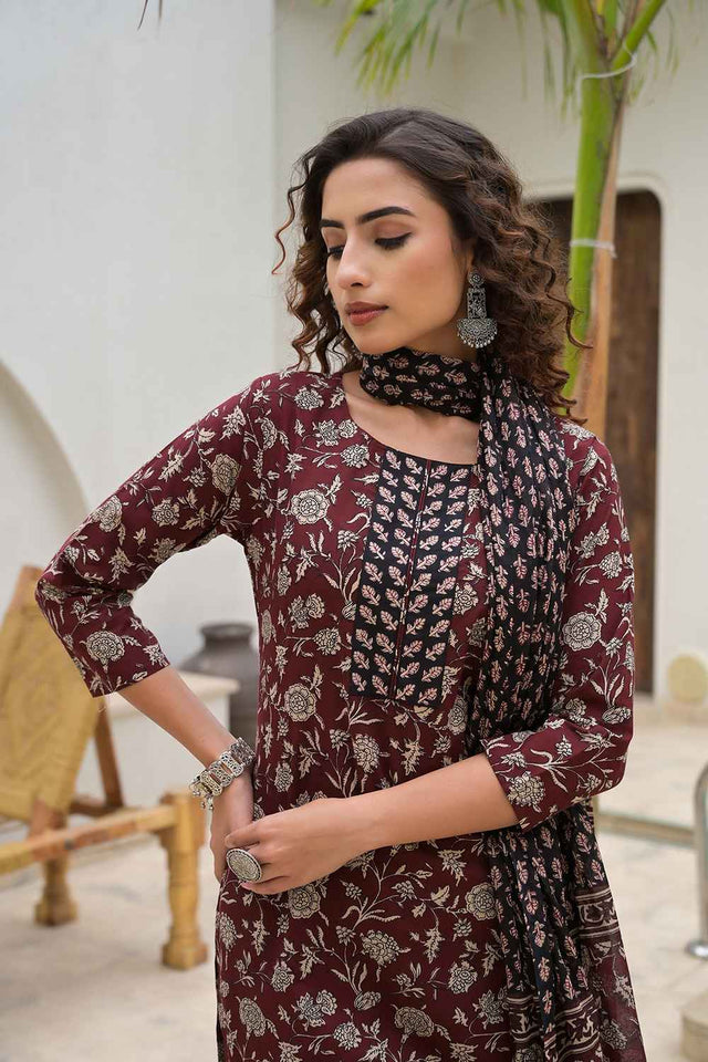 Red Floral Print Pure Cotton Kurti Pant Set