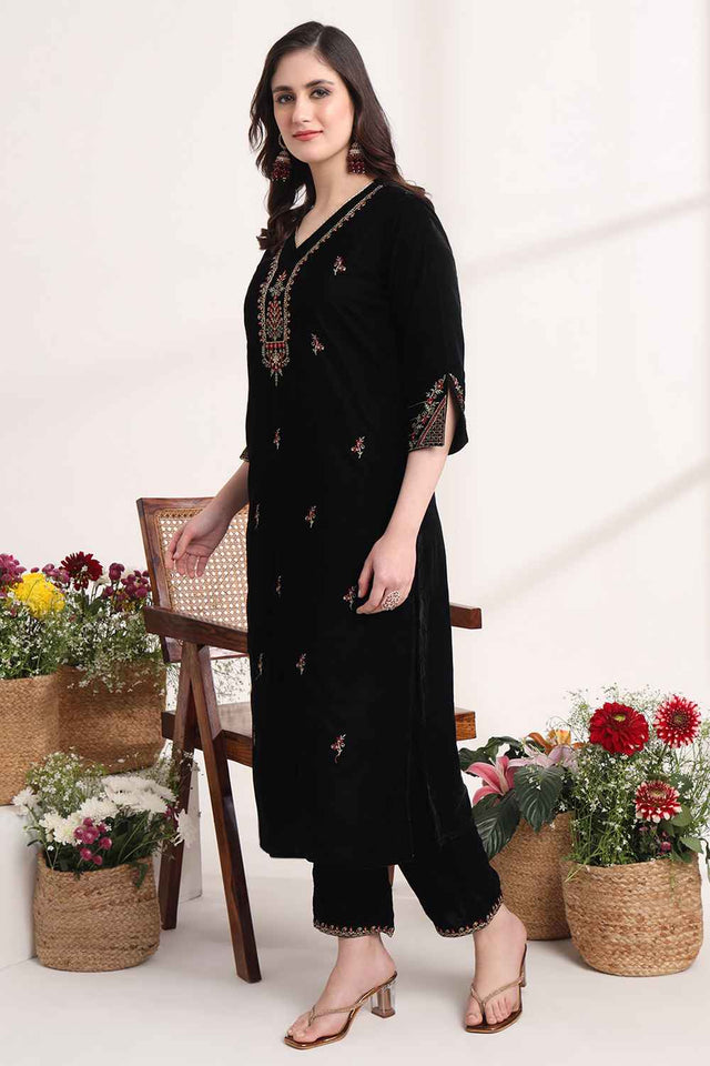 Black Solid Velvet Kurti Pant Set (6925SKDBK)