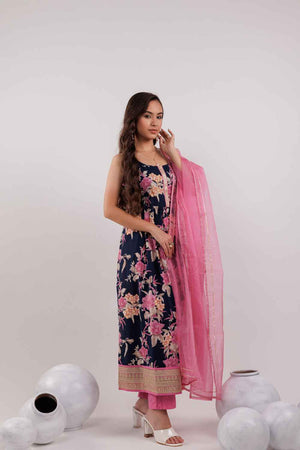 Blue Floral Print Thread Work Pure Cotton Kurti Pant Set