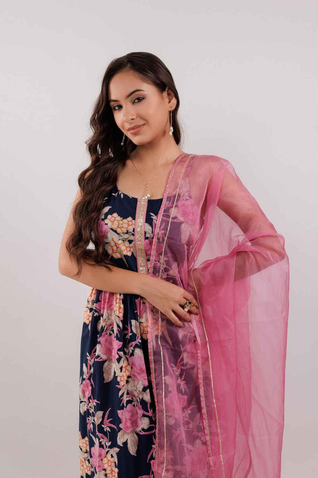 Blue Floral Print Thread Work Pure Cotton Kurti Pant Set