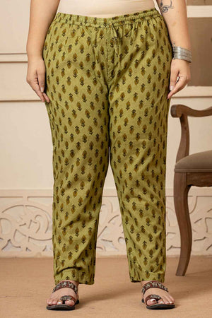 Green Ethnic Motifs Sequins Work Pure Cotton Kurti Pant Set