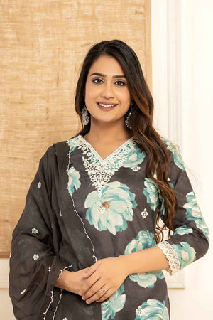 Black Floral Print Thread Work Pure Cotton Kurti Pant Set