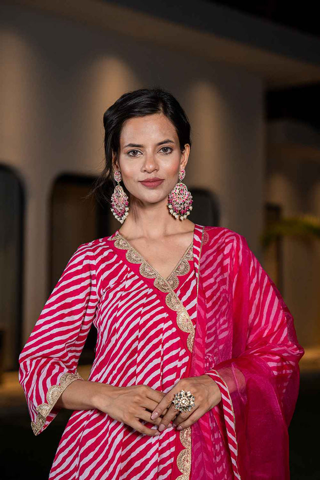 Pink Leheriya Lace Work Pure Cotton Kurti Pant Set