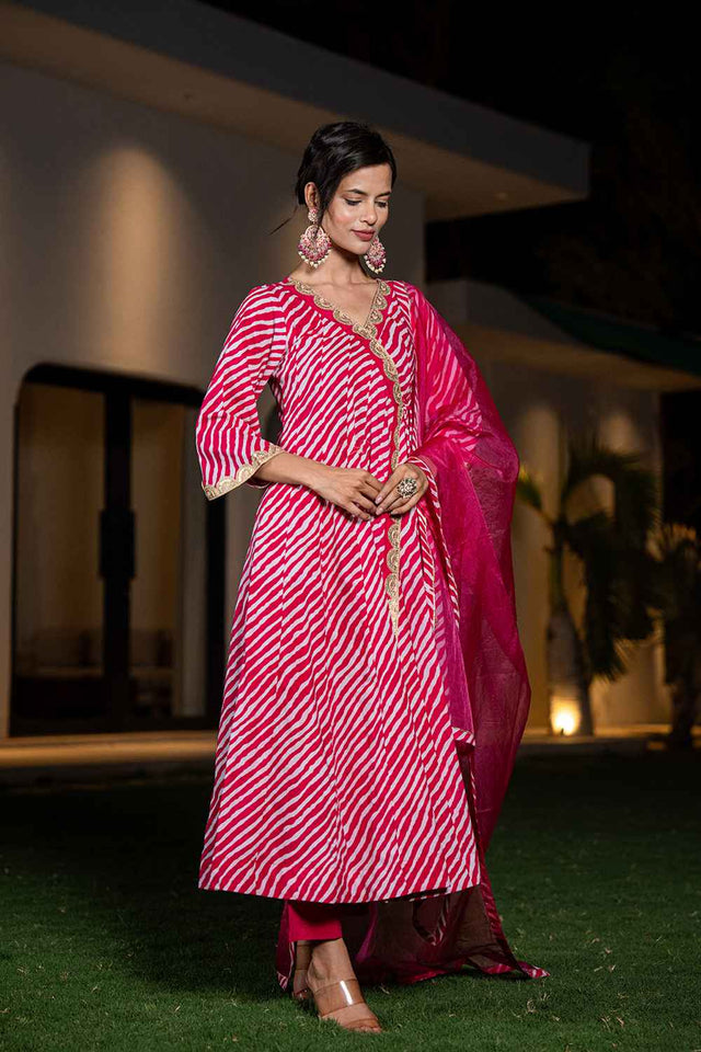 Pink Leheriya Lace Work Pure Cotton Kurti Pant Set