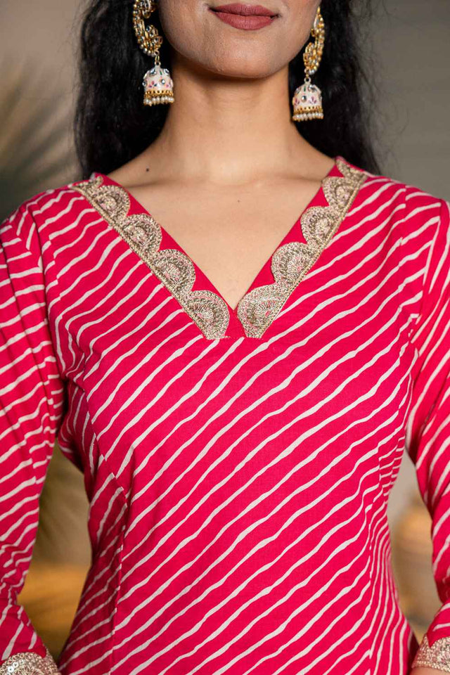 Pink Leheriya Lace Work Pure Cotton Kurti Pant Set