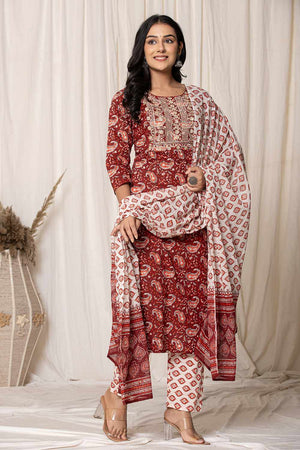 Maroon Paisley Print Cotton Kurti Pant Set