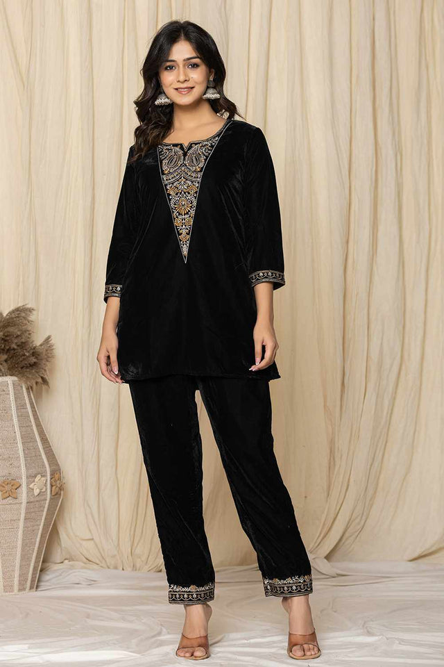 Black Embroidered Velvet Co-Ord Set (7158CRDBK)