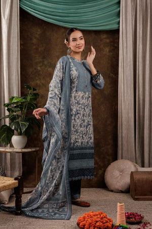 Grey Floral Print Beads and Stones Embossed Pure Cotton Kurti Pant Set