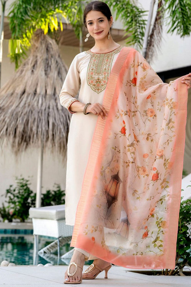 Brown Embroidered Rayon Kurti Pant Set (AC-746-Chiku )