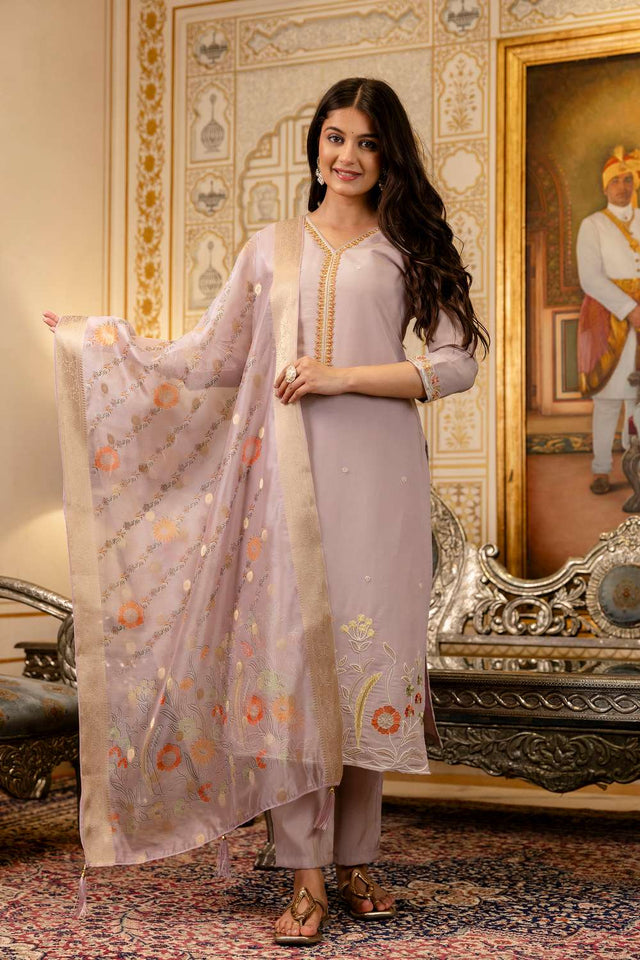Lavender Viscose Floral Embroidered Kurti Pant Set
