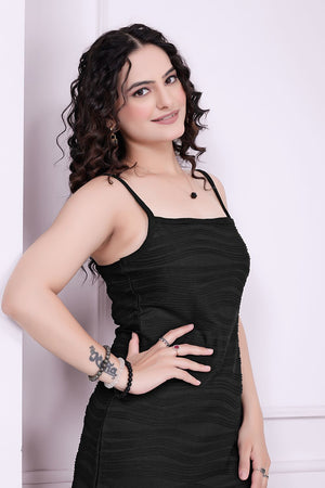 Black Solid Ribbed Knited Dresses
