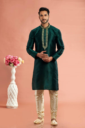 Men's Green Embroidered Raw Silk Kurta Pyjama Set