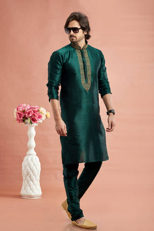 Men's Green Embroidered Raw Silk Kurta Pyjama Set