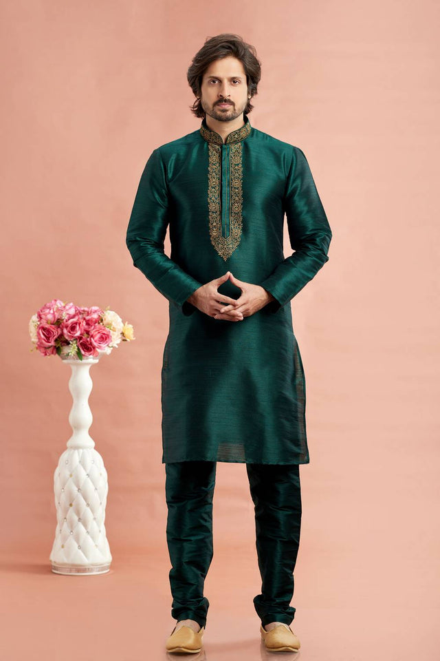Men's Green Embroidered Raw Silk Kurta Pyjama Set