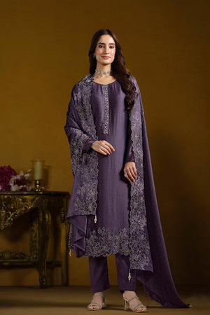 Lavender Embroidered Georgette Straight Cut Suits (ACA5312)