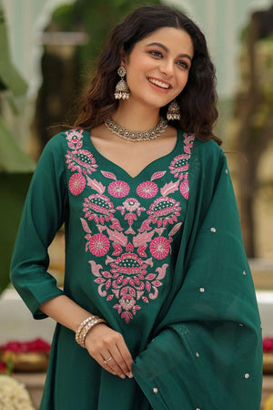 Green Floral Embroidered Rayon Anarkali Suits (ACA5327)
