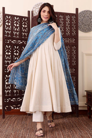 Off White Solid Chanderi Anarkali Suits (ACA5328)