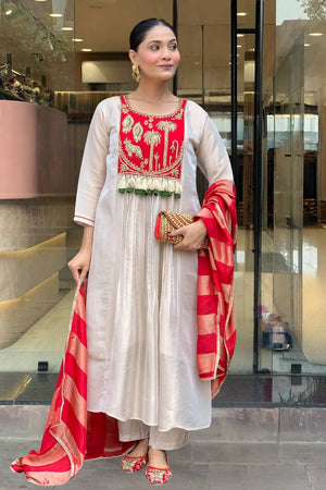 Red Embroidered Silk Anarkali Suits (ACA5484)