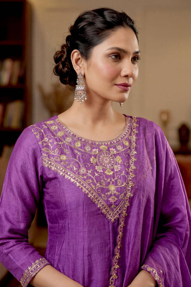 Purple Floral Embroidered Silk Anarkali Suits (ACA5494)