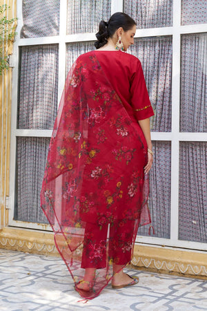 Maroon Floral Embroidered Rayon Kurti Pant Set (ACA5560)