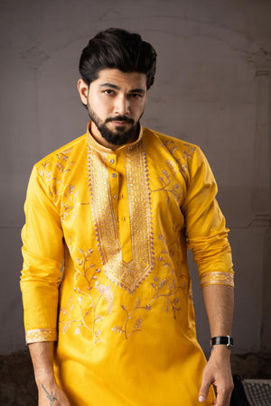 Men's  Yellow Floral Embroidered Linen Kurta Set (ACA5616)