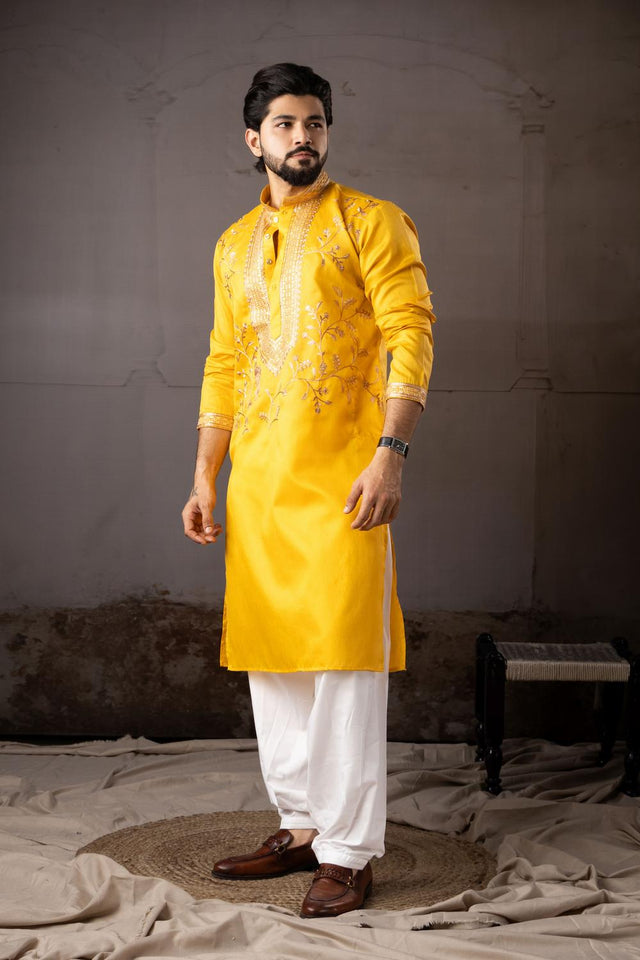 Men's  Yellow Floral Embroidered Linen Kurta Set (ACA5616)