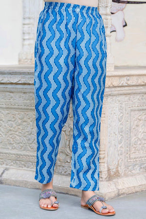 Blue Floral Printed Cotton Blend Kurti Pant Set (ACA6117)